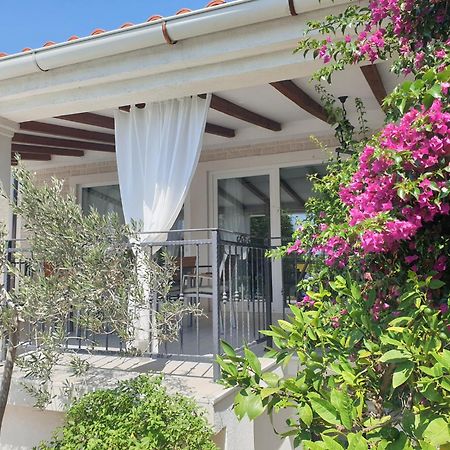 Villa Bella Banjol Exterior foto